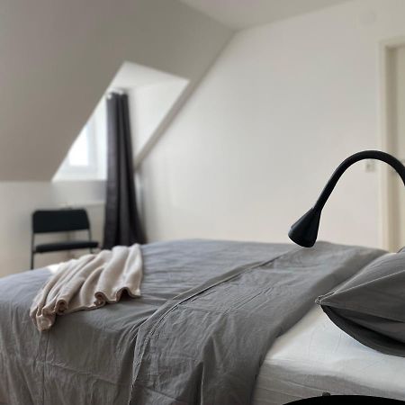 Freundliche Wohnung Naehe Klagenfurt クラーゲンフルト エクステリア 写真