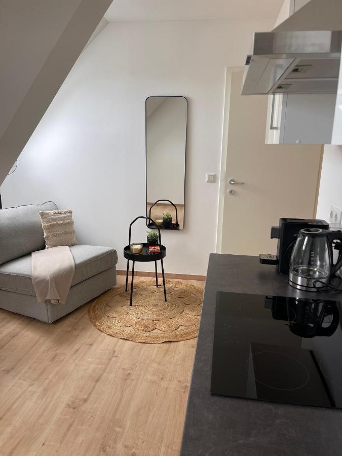 Freundliche Wohnung Naehe Klagenfurt クラーゲンフルト エクステリア 写真