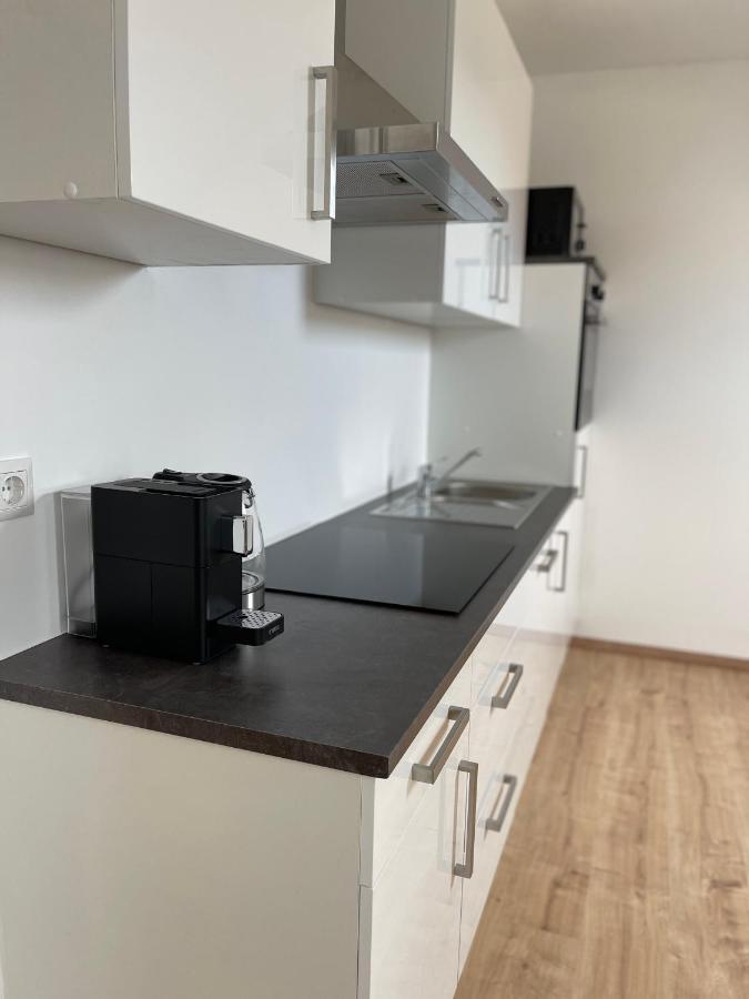 Freundliche Wohnung Naehe Klagenfurt クラーゲンフルト エクステリア 写真