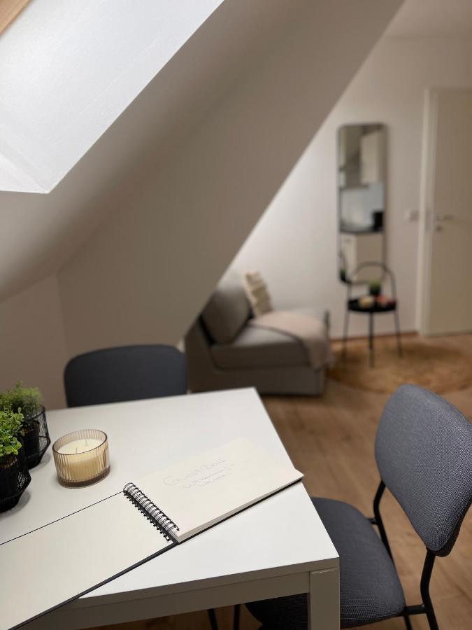 Freundliche Wohnung Naehe Klagenfurt クラーゲンフルト エクステリア 写真