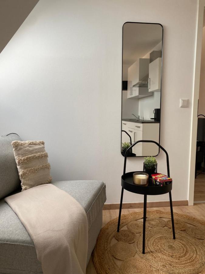 Freundliche Wohnung Naehe Klagenfurt クラーゲンフルト エクステリア 写真